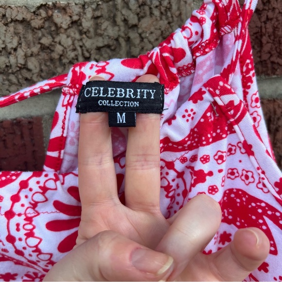 Celebrity Collection Red and White Paisley Crochet Trim Halter Tank Top - Picture 3 of 4